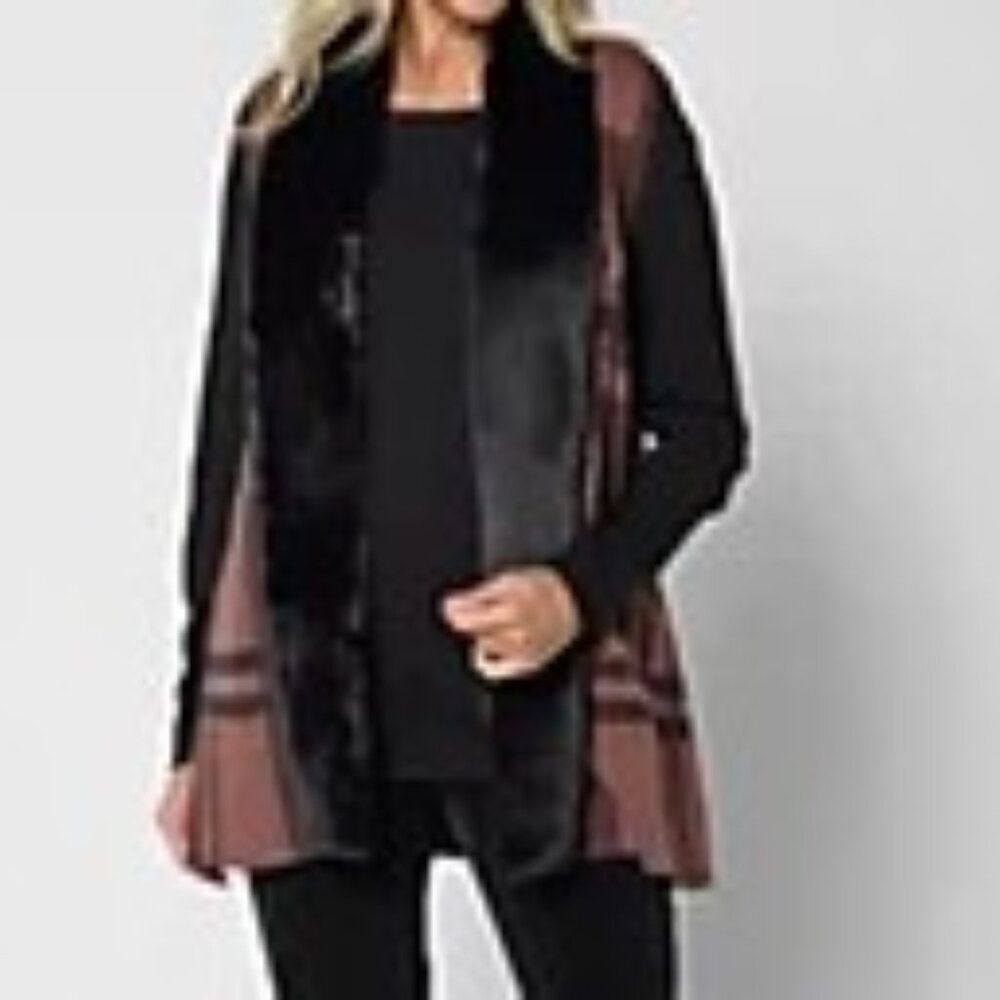 DENIM & Co Fur trimmed hip-length sleeveless sweater vest